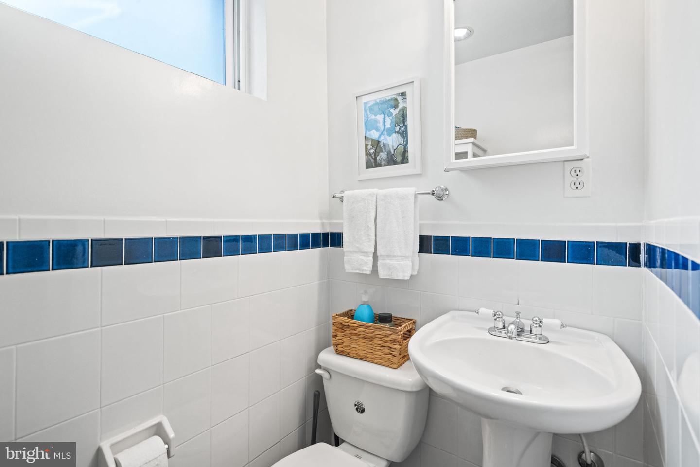 5191 LINNEAN TER NW, WASHINGTON, District Of Columbia 20008, 4 Bedrooms Bedrooms, 12 Rooms Rooms,3 BathroomsBathrooms,Residential,For sale,5191 LINNEAN TER NW,DCDC2242464 MLS # DCDC2242464