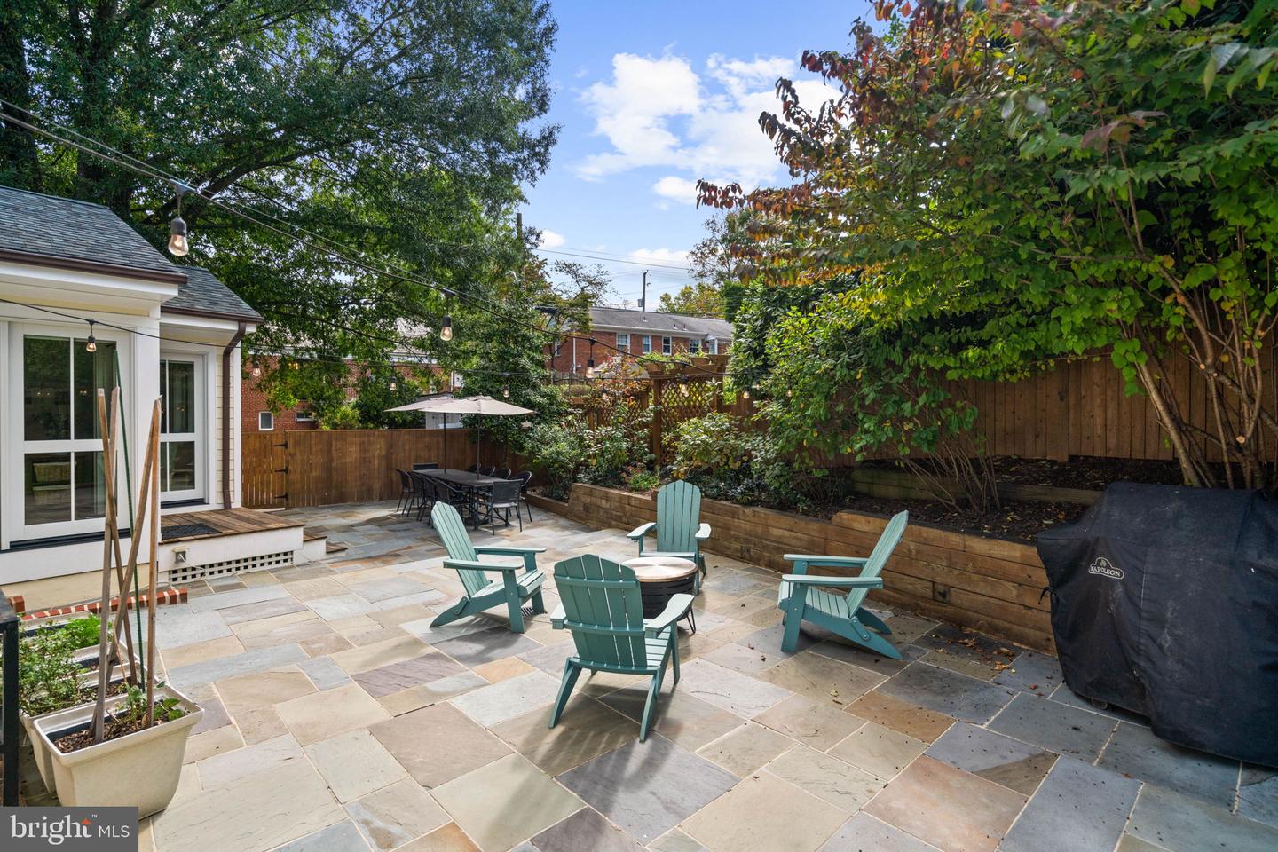 5191 LINNEAN TER NW, WASHINGTON, District Of Columbia 20008, 4 Bedrooms Bedrooms, 12 Rooms Rooms,3 BathroomsBathrooms,Residential,For sale,5191 LINNEAN TER NW,DCDC2242464 MLS # DCDC2242464