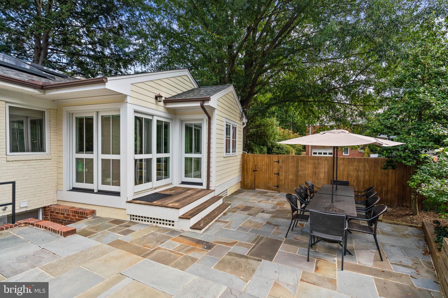 5191 LINNEAN TER NW, WASHINGTON, District Of Columbia 20008, 4 Bedrooms Bedrooms, 12 Rooms Rooms,3 BathroomsBathrooms,Residential,For sale,5191 LINNEAN TER NW,DCDC2242464 MLS # DCDC2242464