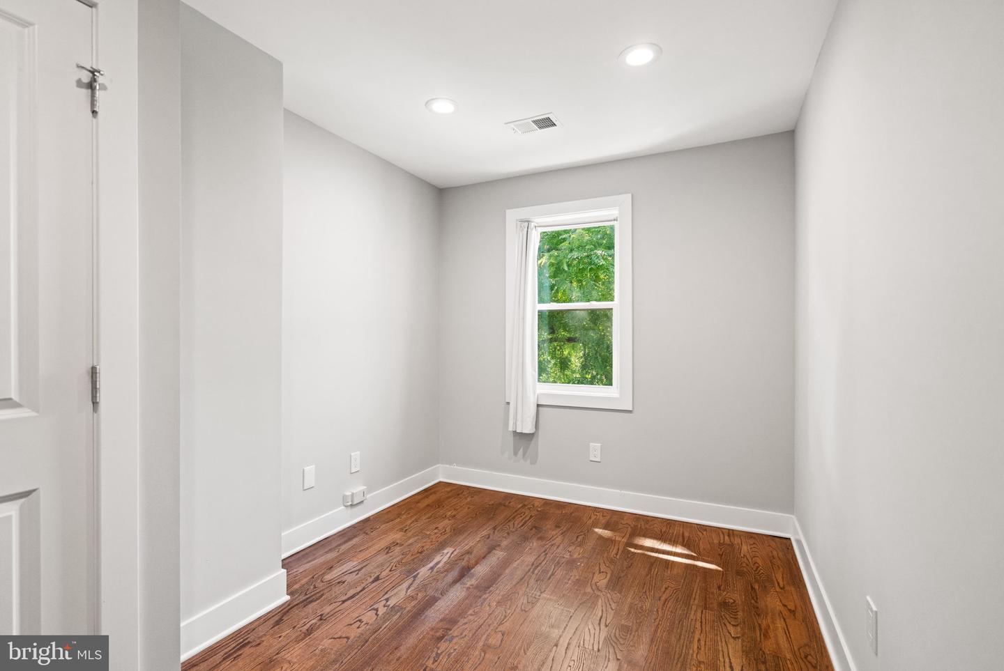 1273 OATES ST NE, WASHINGTON, District Of Columbia 20002, 4 Bedrooms Bedrooms, ,3 BathroomsBathrooms,Residential,For sale,1273 OATES ST NE,DCDC2242538 MLS # DCDC2242538 1273 OATES ST NE, WASHINGTON, District Of Columbia 20002, 4 Bedrooms Bedrooms, ,3 BathroomsBathrooms,Residential,For sale,1273 OATES ST NE,DCDC2242538 MLS # DCDC2242538