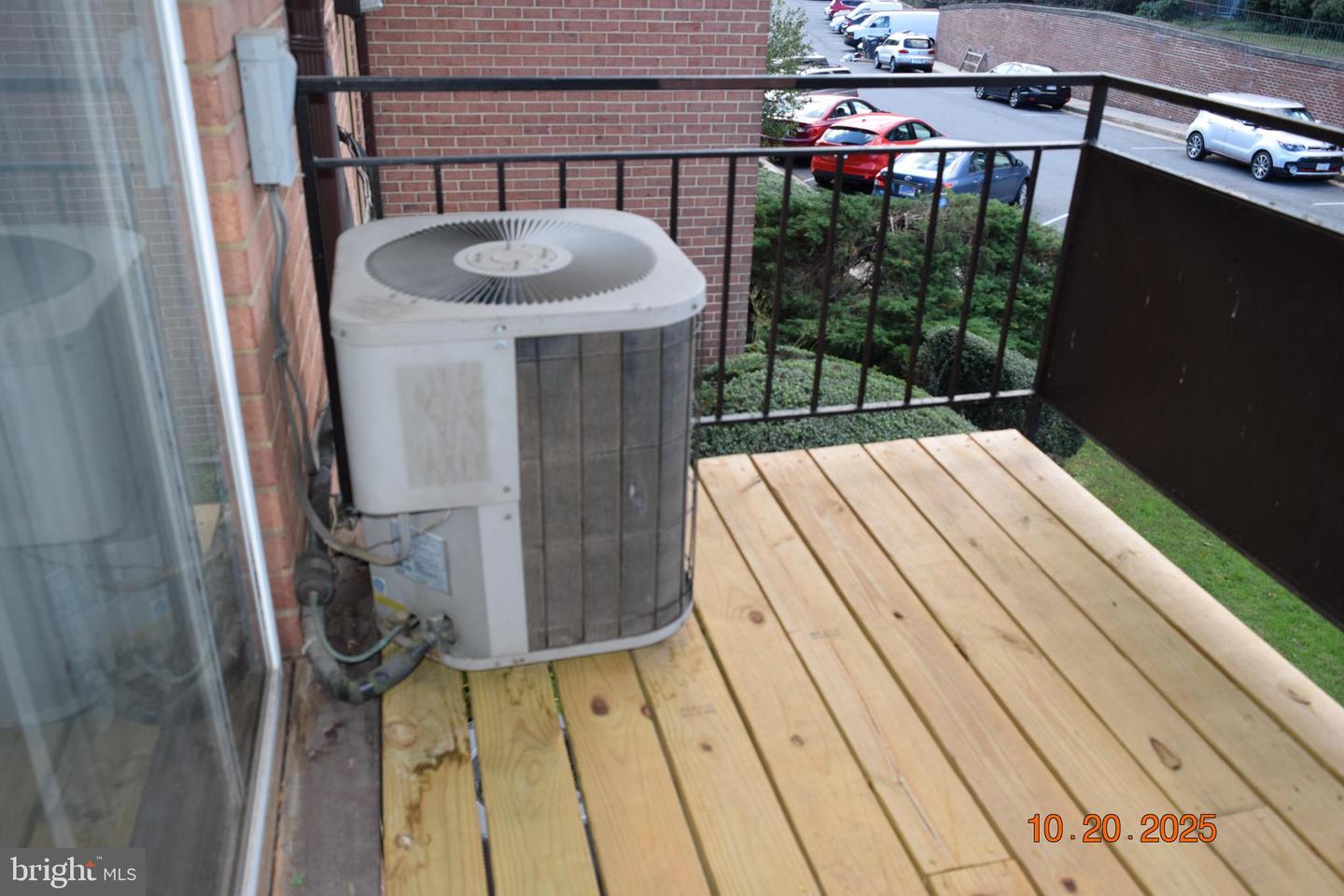 10027 FAIR WOODS DR #322, FAIRFAX, Virginia 22030, 1 Bedroom Bedrooms, 2 Rooms Rooms,1 BathroomBathrooms,Residential,For sale,10027 FAIR WOODS DR #322,VAFC2007708 MLS # VAFC2007708