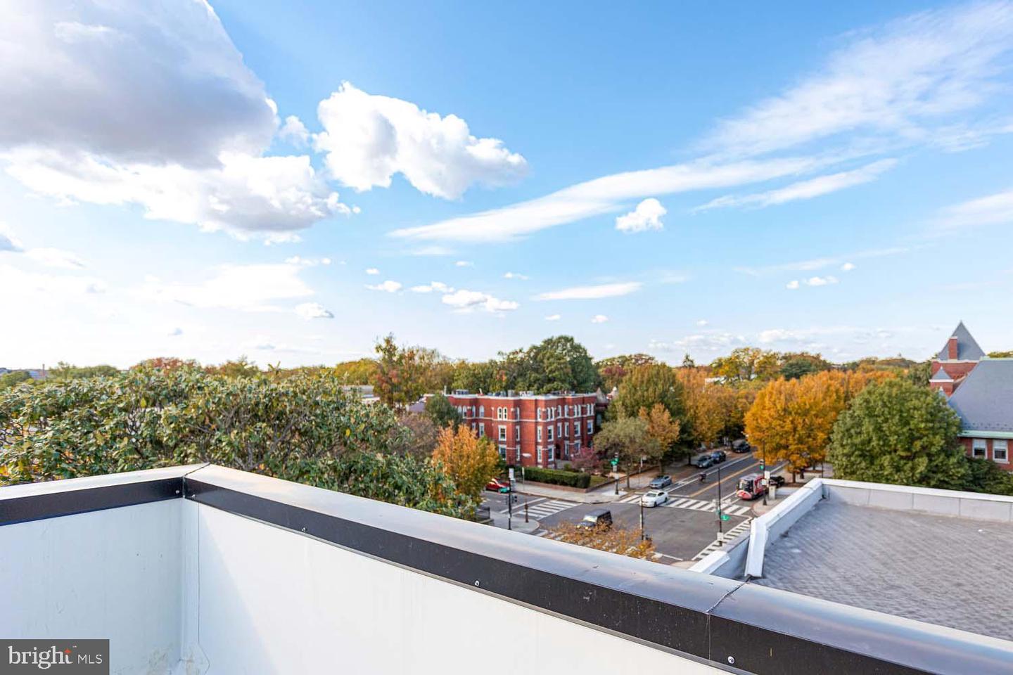 1516 EAST CAPITOL ST NE #T, WASHINGTON, District Of Columbia 20003, 2 Bedrooms Bedrooms, ,2 BathroomsBathrooms,Residential,For sale,1516 EAST CAPITOL ST NE #T,DCDC2244206 MLS # DCDC2244206