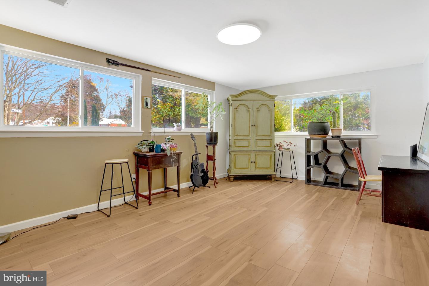 8904 CAMFIELD DR, ALEXANDRIA, Virginia 22308, 4 Bedrooms Bedrooms, ,2 BathroomsBathrooms,Residential,For sale,8904 CAMFIELD DR,VAFX2288508 MLS # VAFX2288508