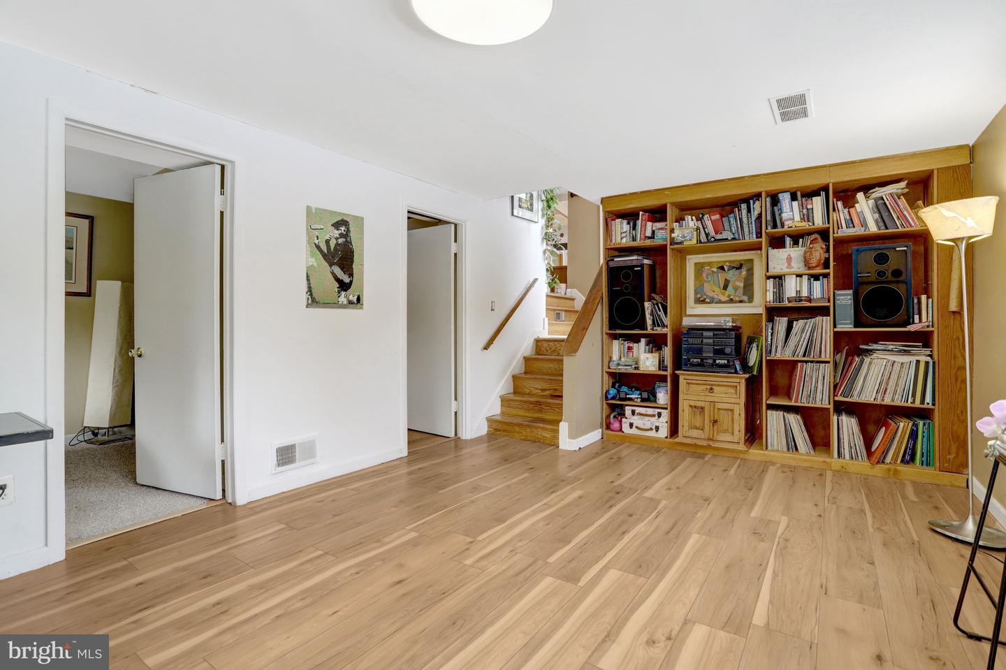 8904 CAMFIELD DR, ALEXANDRIA, Virginia 22308, 4 Bedrooms Bedrooms, ,2 BathroomsBathrooms,Residential,For sale,8904 CAMFIELD DR,VAFX2288508 MLS # VAFX2288508