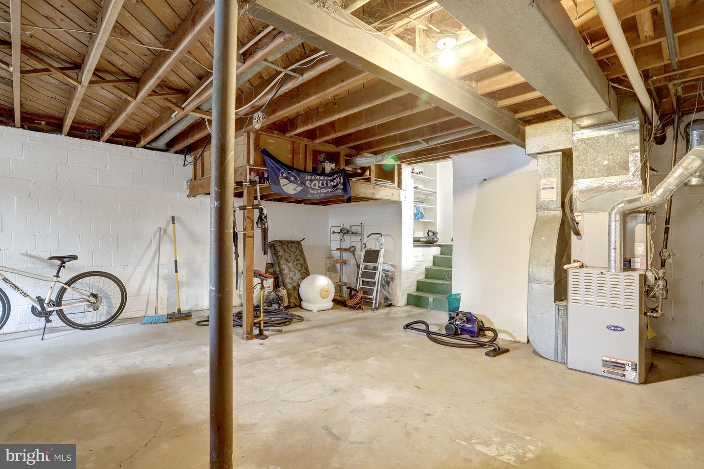 8904 CAMFIELD DR, ALEXANDRIA, Virginia 22308, 4 Bedrooms Bedrooms, ,2 BathroomsBathrooms,Residential,For sale,8904 CAMFIELD DR,VAFX2288508 MLS # VAFX2288508