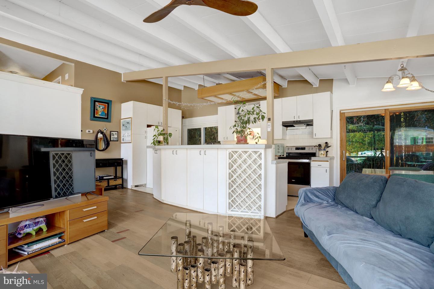 8904 CAMFIELD DR, ALEXANDRIA, Virginia 22308, 4 Bedrooms Bedrooms, ,2 BathroomsBathrooms,Residential,For sale,8904 CAMFIELD DR,VAFX2288508 MLS # VAFX2288508