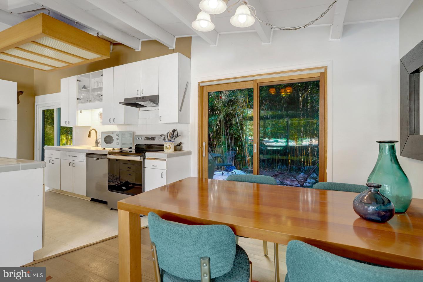 8904 CAMFIELD DR, ALEXANDRIA, Virginia 22308, 4 Bedrooms Bedrooms, ,2 BathroomsBathrooms,Residential,For sale,8904 CAMFIELD DR,VAFX2288508 MLS # VAFX2288508