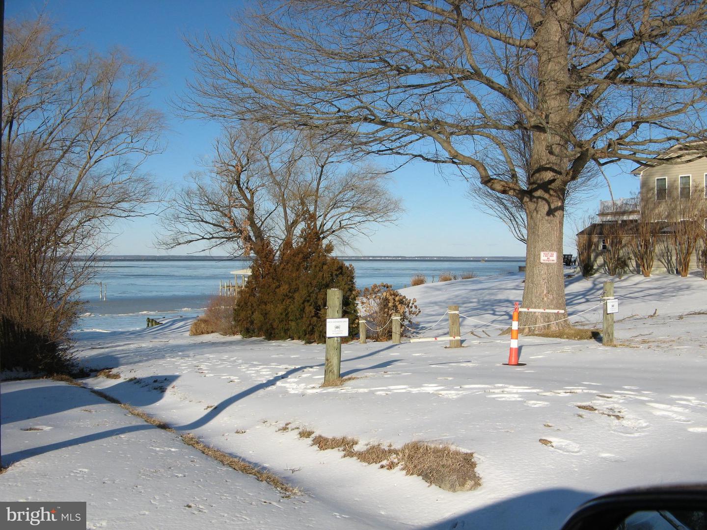 57 OAK LANE, COLONIAL BEACH, Virginia 22443, 3 Bedrooms Bedrooms, ,2 BathroomsBathrooms,Residential,For sale,57 OAK LANE,VAWE2010462 MLS # VAWE2010462