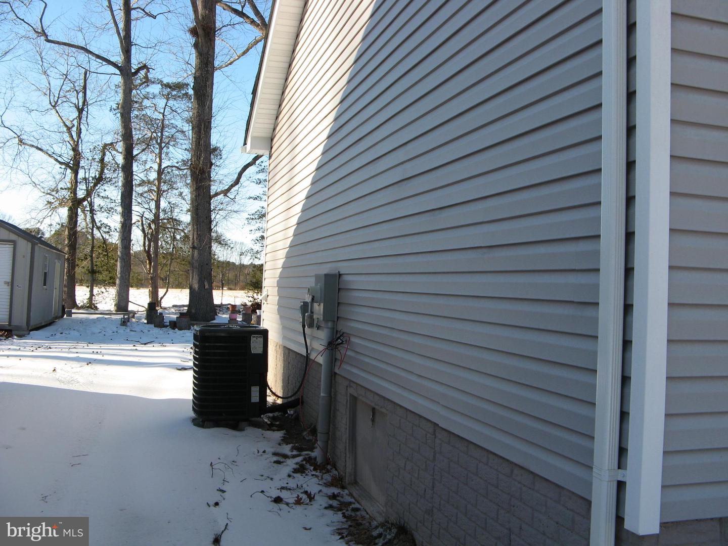 57 OAK LANE, COLONIAL BEACH, Virginia 22443, 3 Bedrooms Bedrooms, ,2 BathroomsBathrooms,Residential,For sale,57 OAK LANE,VAWE2010462 MLS # VAWE2010462