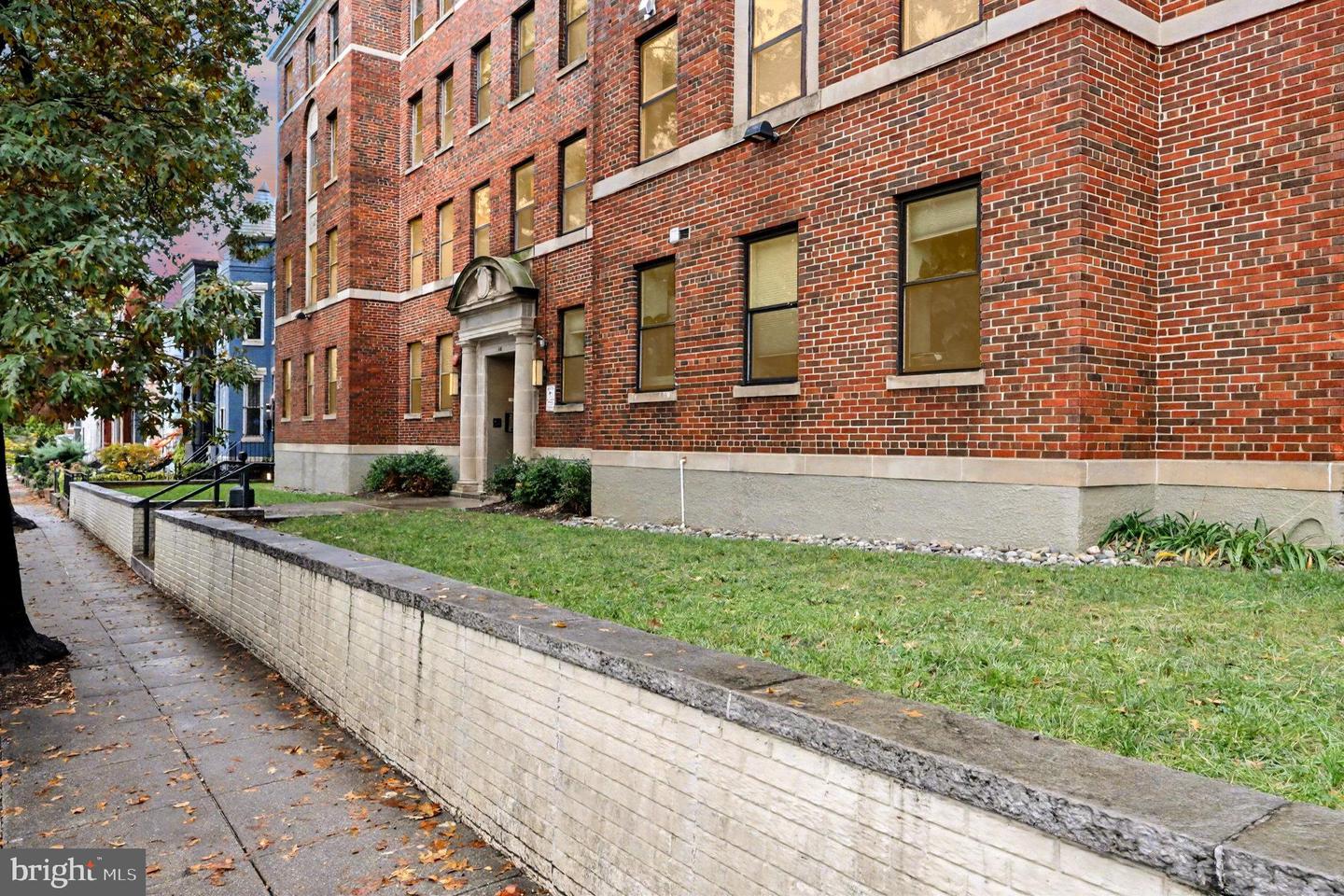 66 NEW YORK AVE NW #206, WASHINGTON, District Of Columbia 20001, 1 Bedroom Bedrooms, ,1 BathroomBathrooms,Residential,For sale,66 NEW YORK AVE NW #206,DCDC2244388 MLS # DCDC2244388