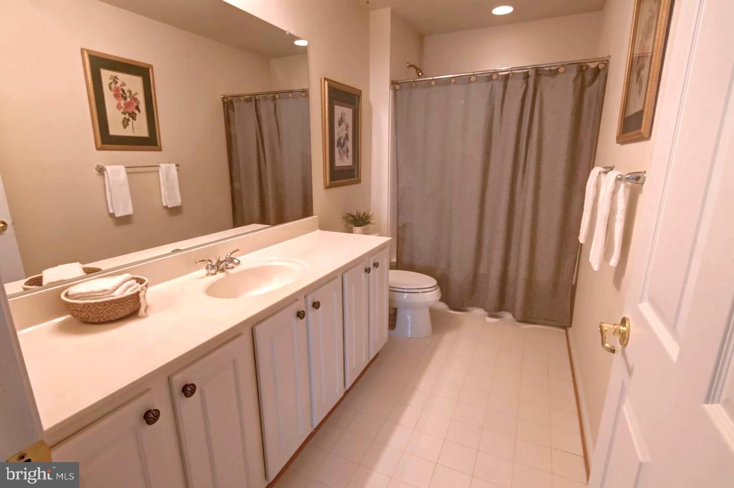 13170 TRIPLE CROWN LOOP, GAINESVILLE, Virginia 20155, 3 Bedrooms Bedrooms, ,3 BathroomsBathrooms,Residential,For sale,13170 TRIPLE CROWN LOOP,VAPW2111916 MLS # VAPW2111916