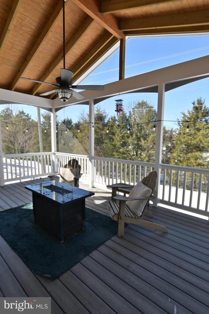 13170 TRIPLE CROWN LOOP, GAINESVILLE, Virginia 20155, 3 Bedrooms Bedrooms, ,3 BathroomsBathrooms,Residential,For sale,13170 TRIPLE CROWN LOOP,VAPW2111916 MLS # VAPW2111916