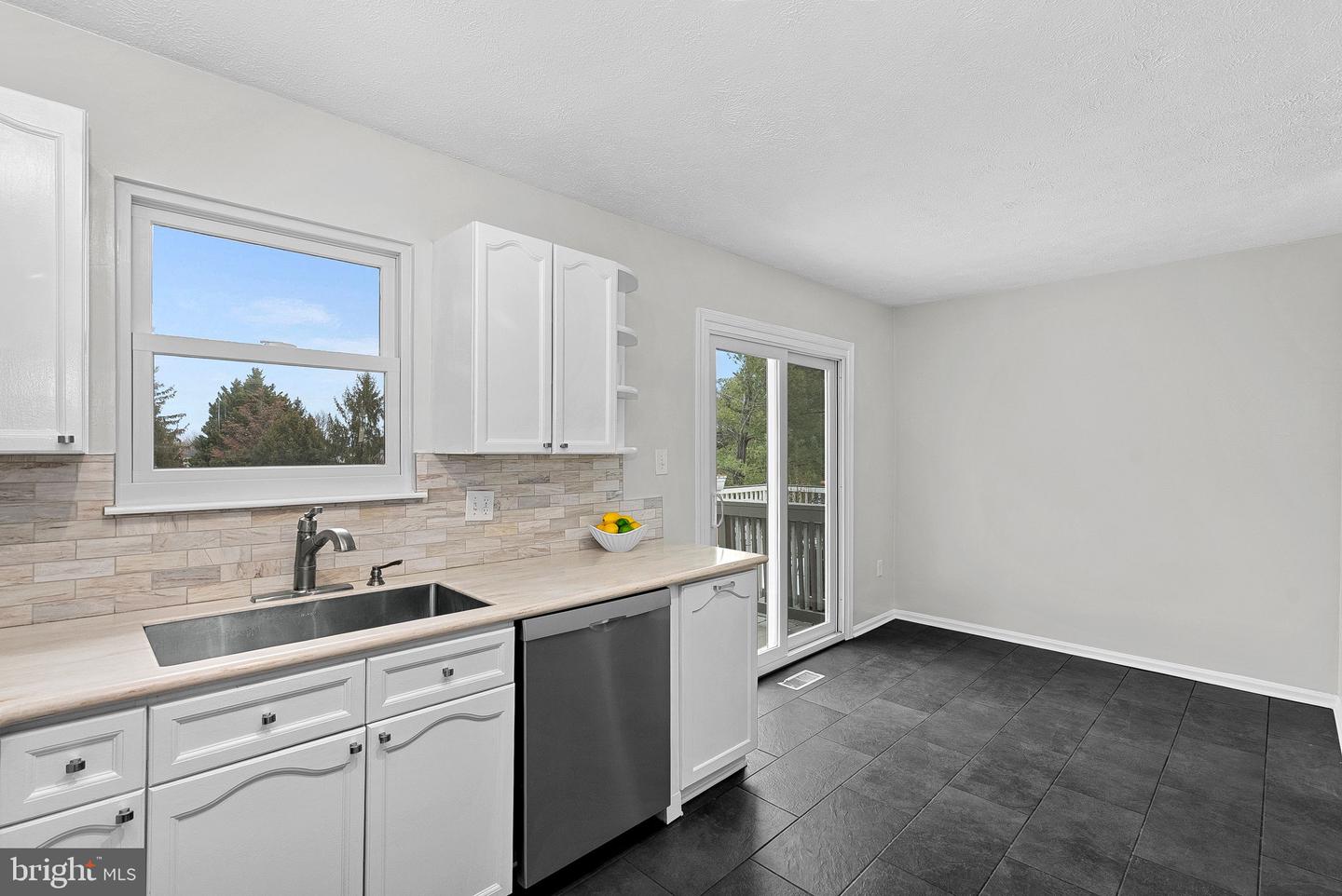 20718 APOLLO TER, ASHBURN, Virginia 20147, 3 Bedrooms Bedrooms, ,2 BathroomsBathrooms,Residential,For sale,20718 APOLLO TER,VALO2115272 MLS # VALO2115272