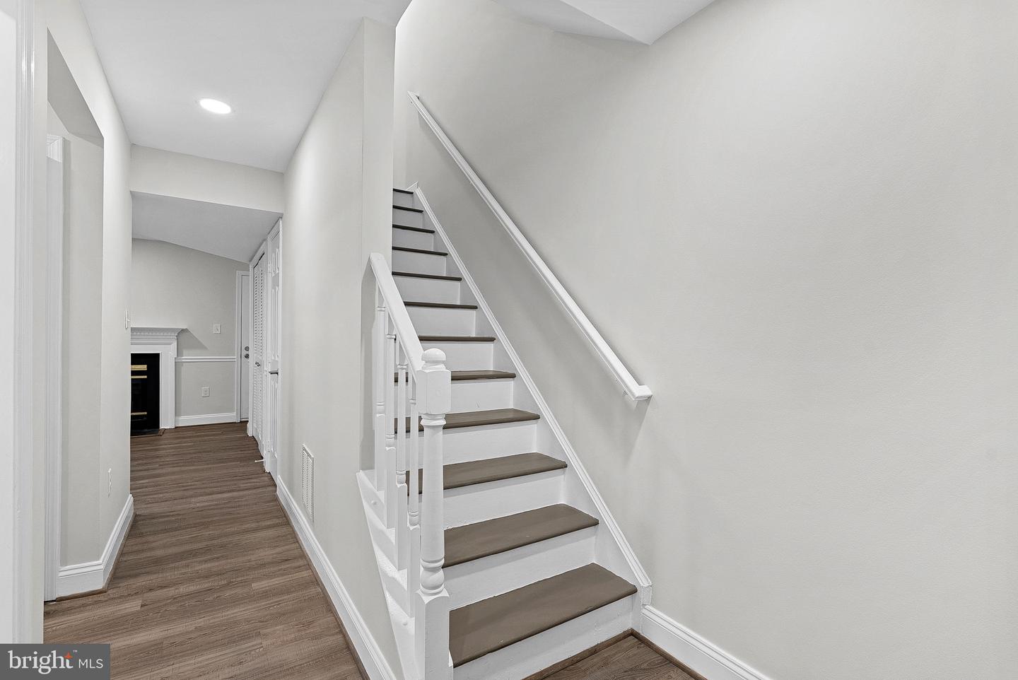 20718 APOLLO TER, ASHBURN, Virginia 20147, 3 Bedrooms Bedrooms, ,2 BathroomsBathrooms,Residential,For sale,20718 APOLLO TER,VALO2115272 MLS # VALO2115272