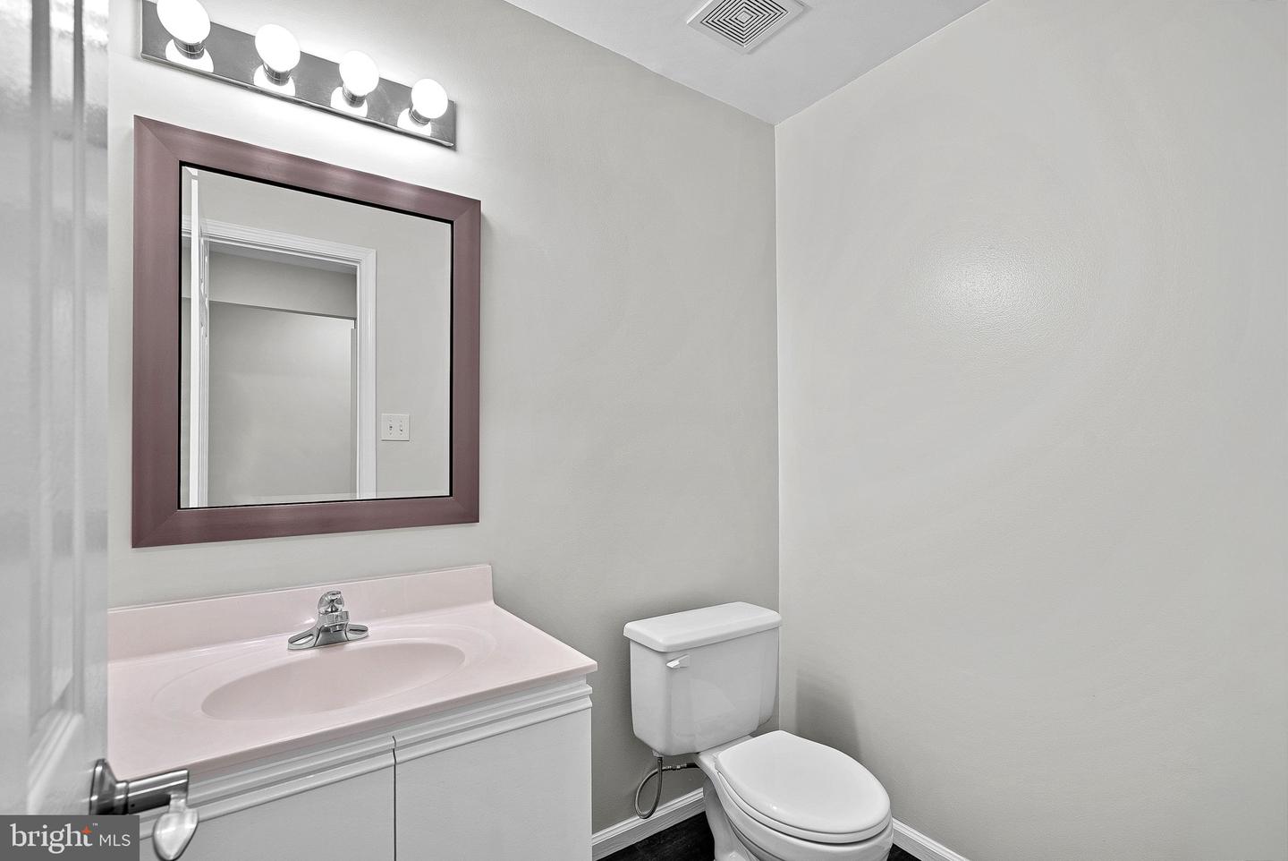 20718 APOLLO TER, ASHBURN, Virginia 20147, 3 Bedrooms Bedrooms, ,2 BathroomsBathrooms,Residential,For sale,20718 APOLLO TER,VALO2115272 MLS # VALO2115272