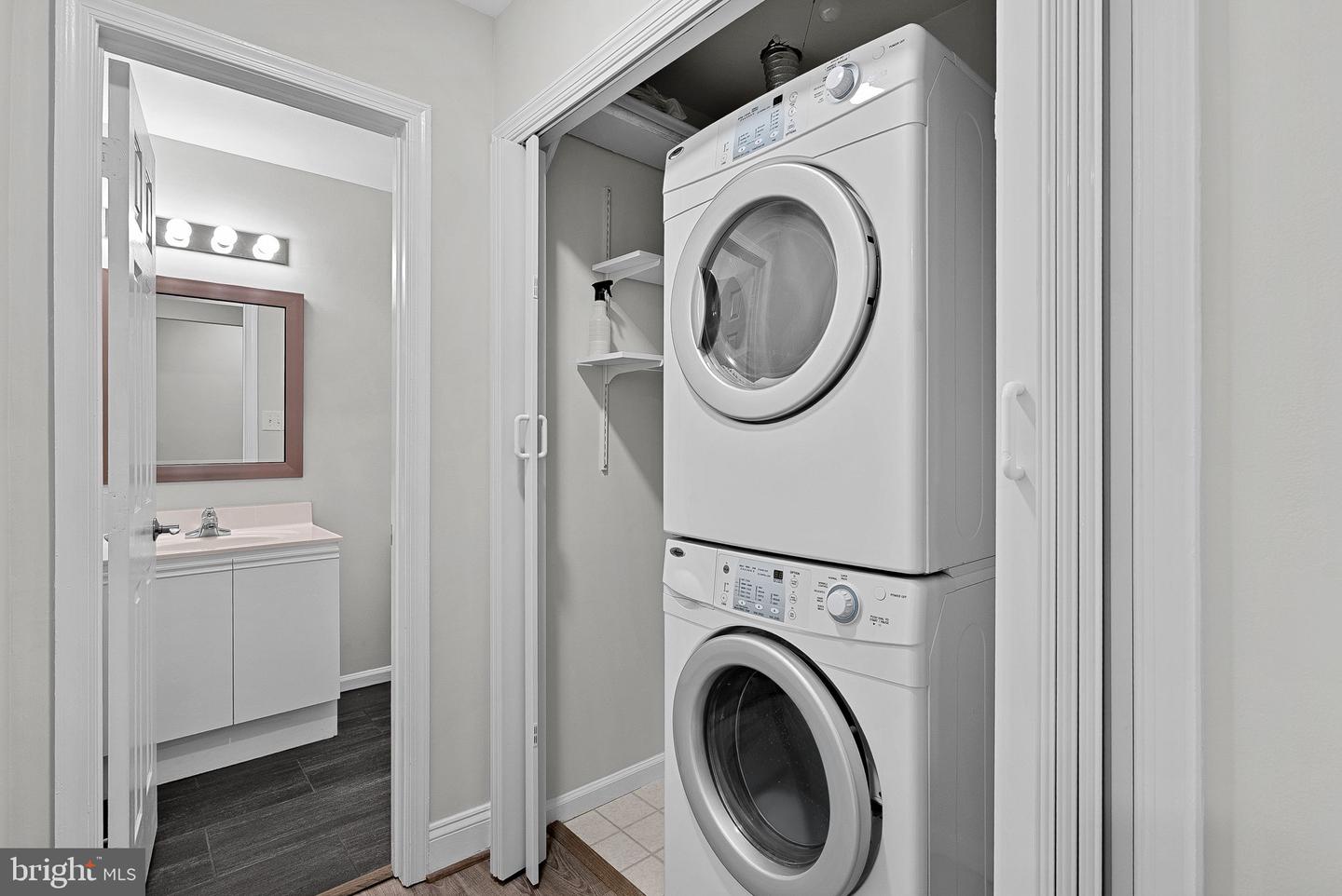 20718 APOLLO TER, ASHBURN, Virginia 20147, 3 Bedrooms Bedrooms, ,2 BathroomsBathrooms,Residential,For sale,20718 APOLLO TER,VALO2115272 MLS # VALO2115272