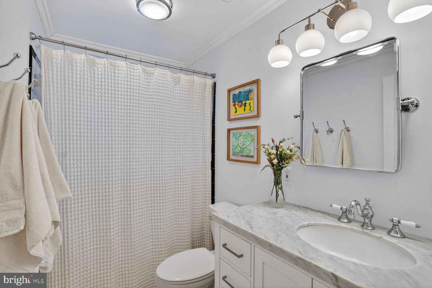 1316 FLORIDA AVE NW, WASHINGTON, District Of Columbia 20009, 4 Bedrooms Bedrooms, 8 Rooms Rooms,3 BathroomsBathrooms,Residential,For sale,1316 FLORIDA AVE NW,DCDC2244898 MLS # DCDC2244898