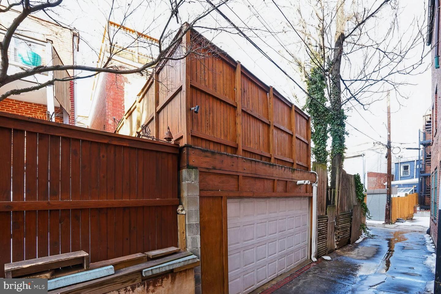 1316 FLORIDA AVE NW, WASHINGTON, District Of Columbia 20009, 4 Bedrooms Bedrooms, 8 Rooms Rooms,3 BathroomsBathrooms,Residential,For sale,1316 FLORIDA AVE NW,DCDC2244898 MLS # DCDC2244898