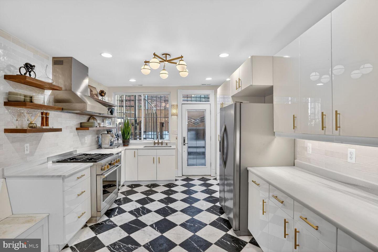 1316 FLORIDA AVE NW, WASHINGTON, District Of Columbia 20009, 4 Bedrooms Bedrooms, 8 Rooms Rooms,3 BathroomsBathrooms,Residential,For sale,1316 FLORIDA AVE NW,DCDC2244898 MLS # DCDC2244898