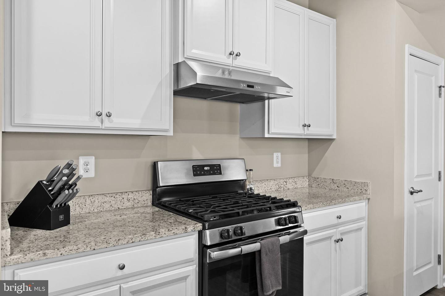 9122 WOOD CREEK CIR, FREDERICKSBURG, Virginia 22407, 4 Bedrooms Bedrooms, ,3 BathroomsBathrooms,Residential,For sale,9122 WOOD CREEK CIR,VASP2039112 MLS # VASP2039112