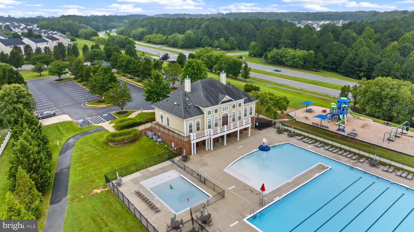 9122 WOOD CREEK CIR, FREDERICKSBURG, Virginia 22407, 4 Bedrooms Bedrooms, ,3 BathroomsBathrooms,Residential,For sale,9122 WOOD CREEK CIR,VASP2039112 MLS # VASP2039112