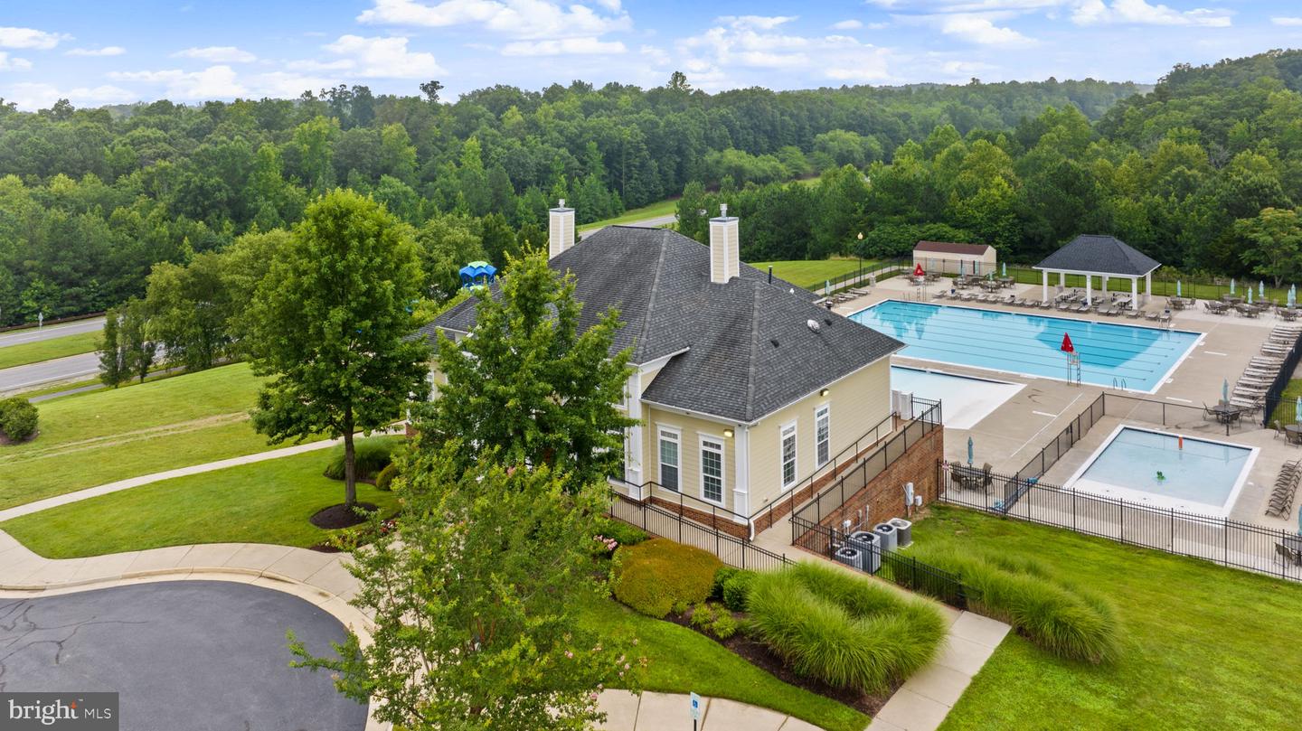 9122 WOOD CREEK CIR, FREDERICKSBURG, Virginia 22407, 4 Bedrooms Bedrooms, ,3 BathroomsBathrooms,Residential,For sale,9122 WOOD CREEK CIR,VASP2039112 MLS # VASP2039112