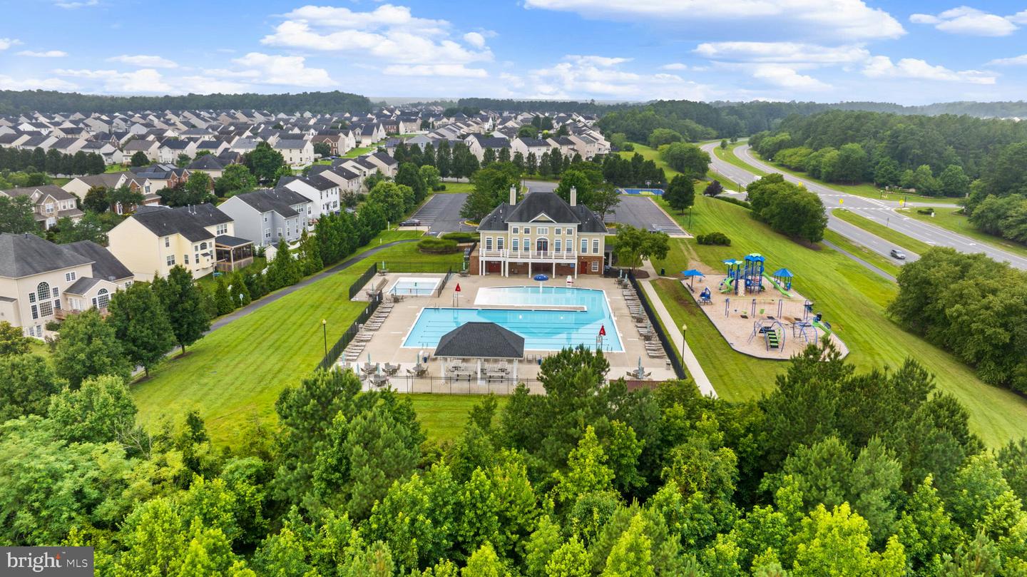 9122 WOOD CREEK CIR, FREDERICKSBURG, Virginia 22407, 4 Bedrooms Bedrooms, ,3 BathroomsBathrooms,Residential,For sale,9122 WOOD CREEK CIR,VASP2039112 MLS # VASP2039112