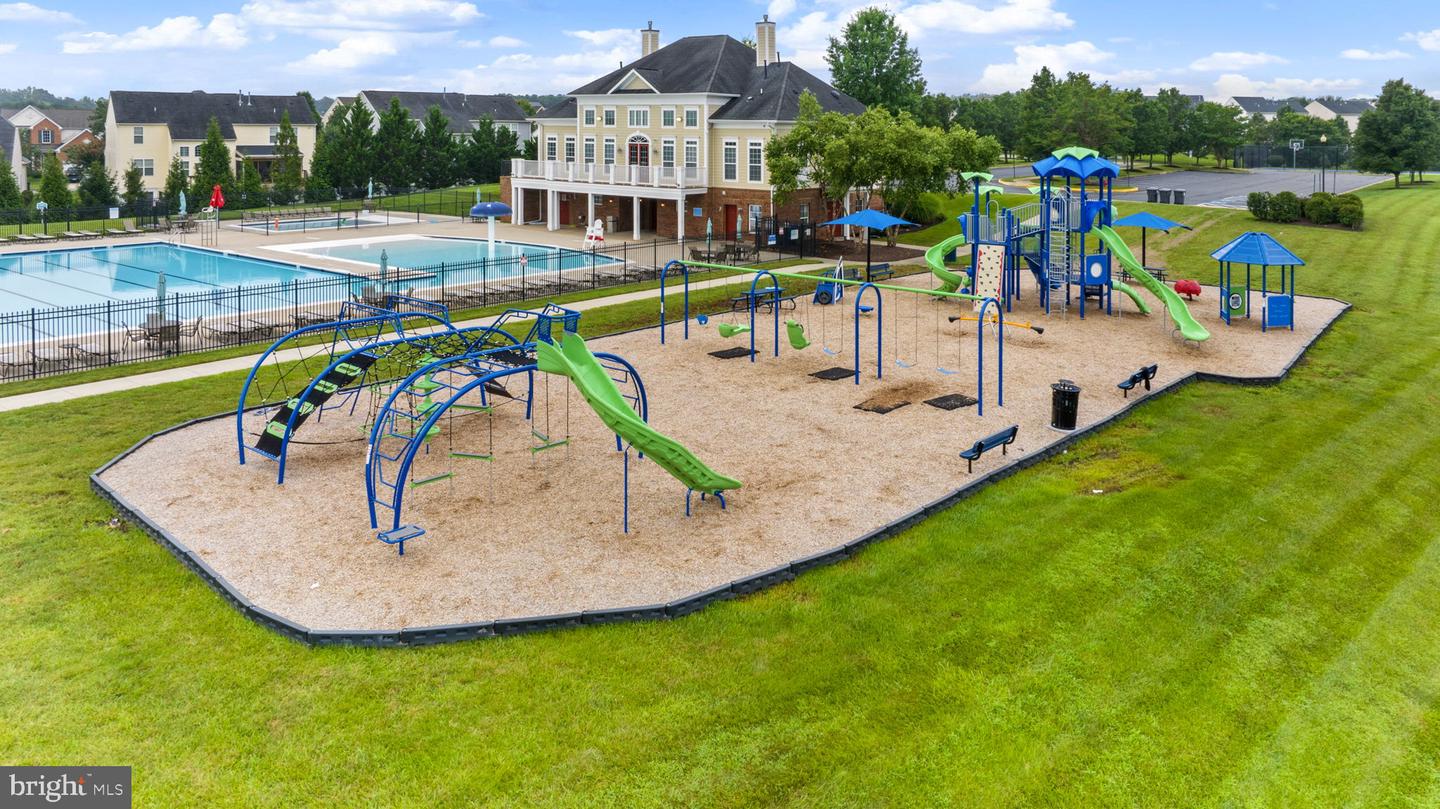 9122 WOOD CREEK CIR, FREDERICKSBURG, Virginia 22407, 4 Bedrooms Bedrooms, ,3 BathroomsBathrooms,Residential,For sale,9122 WOOD CREEK CIR,VASP2039112 MLS # VASP2039112