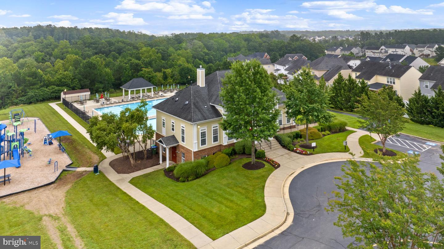 9122 WOOD CREEK CIR, FREDERICKSBURG, Virginia 22407, 4 Bedrooms Bedrooms, ,3 BathroomsBathrooms,Residential,For sale,9122 WOOD CREEK CIR,VASP2039112 MLS # VASP2039112