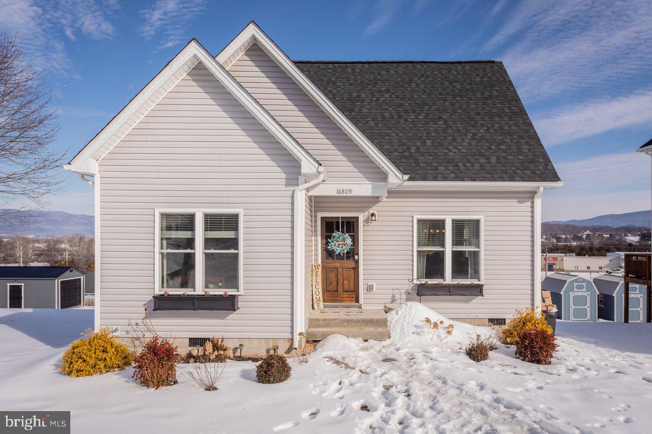 16805 E SPRING AVE, ELKTON, Virginia 22827, 3 Bedrooms Bedrooms, ,2 BathroomsBathrooms,Residential,For sale,16805 E SPRING AVE,VARO2002842 MLS # VARO2002842