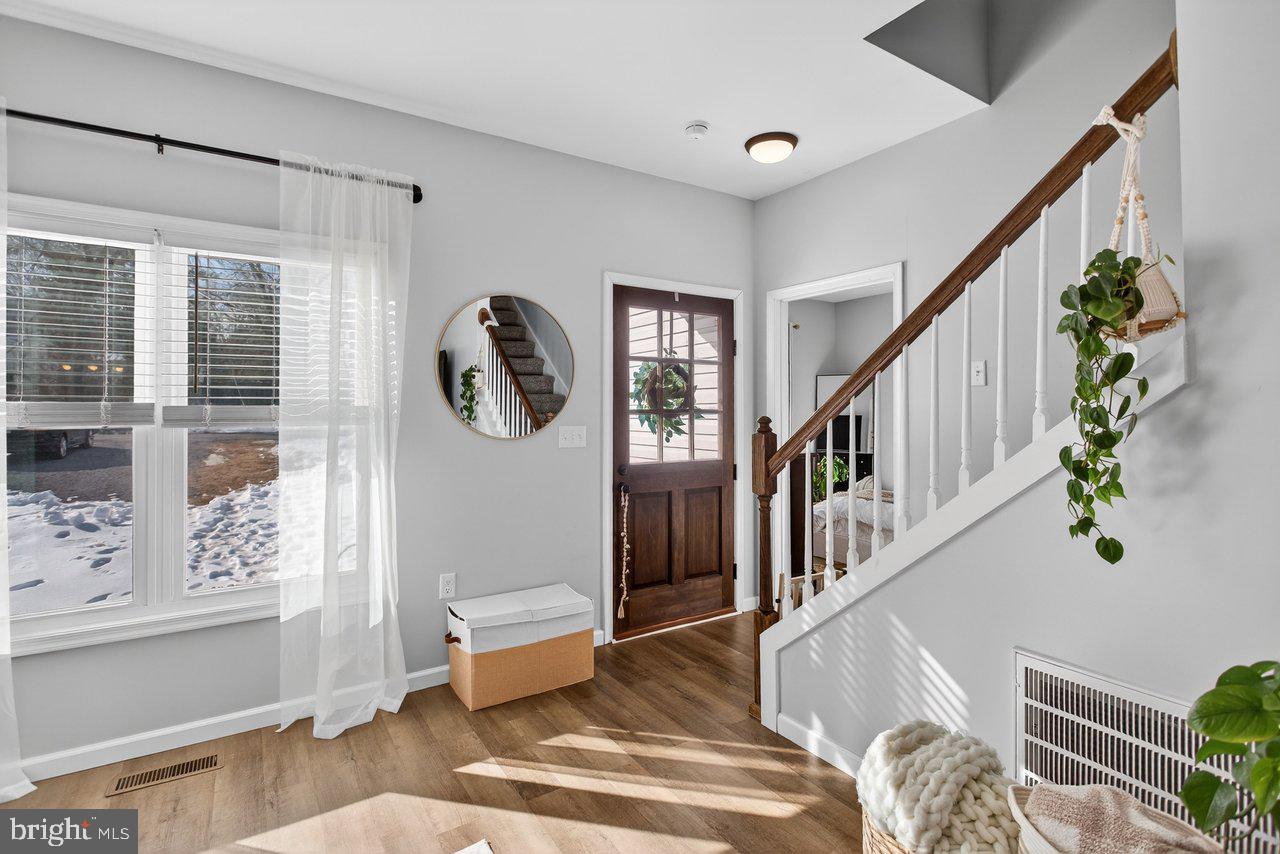 16805 E SPRING AVE, ELKTON, Virginia 22827, 3 Bedrooms Bedrooms, ,2 BathroomsBathrooms,Residential,For sale,16805 E SPRING AVE,VARO2002842 MLS # VARO2002842