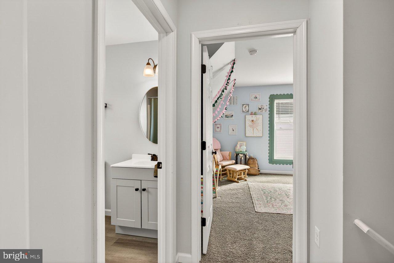 16805 E SPRING AVE, ELKTON, Virginia 22827, 3 Bedrooms Bedrooms, ,2 BathroomsBathrooms,Residential,For sale,16805 E SPRING AVE,VARO2002842 MLS # VARO2002842