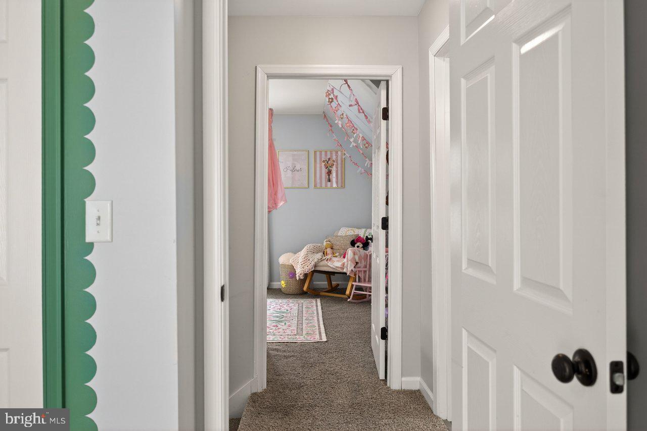 16805 E SPRING AVE, ELKTON, Virginia 22827, 3 Bedrooms Bedrooms, ,2 BathroomsBathrooms,Residential,For sale,16805 E SPRING AVE,VARO2002842 MLS # VARO2002842