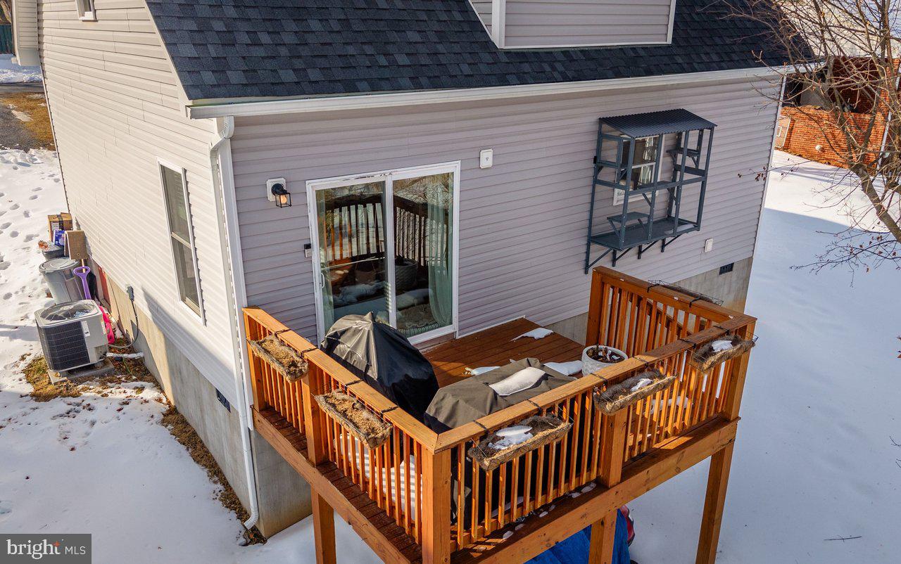 16805 E SPRING AVE, ELKTON, Virginia 22827, 3 Bedrooms Bedrooms, ,2 BathroomsBathrooms,Residential,For sale,16805 E SPRING AVE,VARO2002842 MLS # VARO2002842