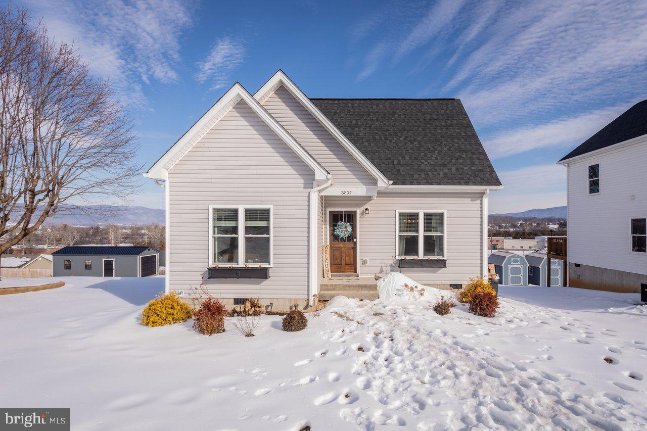 16805 E SPRING AVE, ELKTON, Virginia 22827, 3 Bedrooms Bedrooms, ,2 BathroomsBathrooms,Residential,For sale,16805 E SPRING AVE,VARO2002842 MLS # VARO2002842