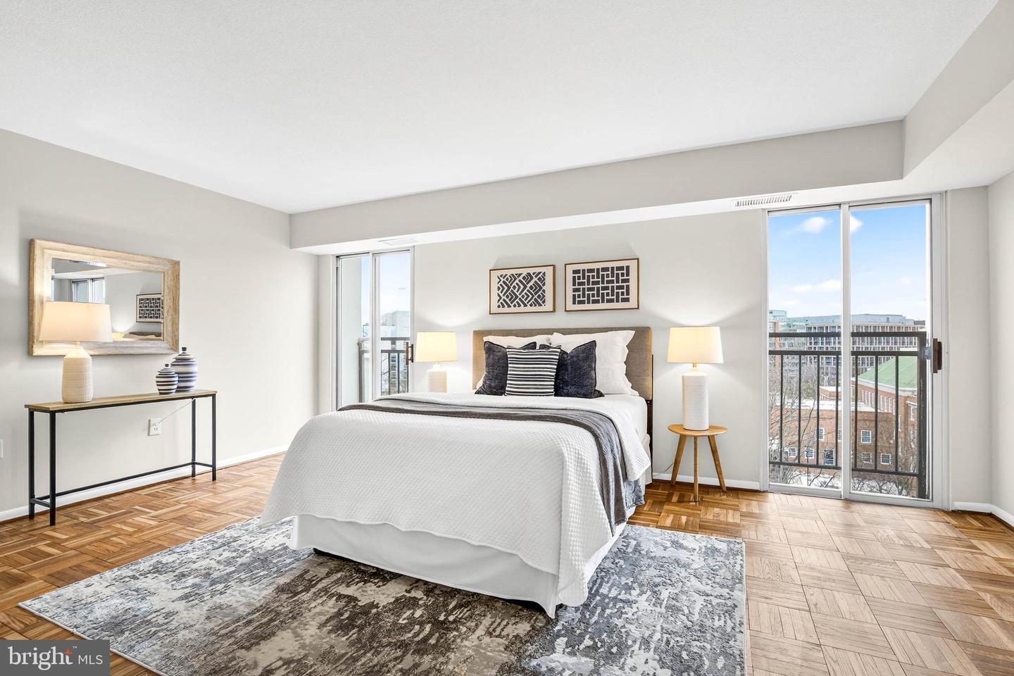 700 7TH ST SW #826, WASHINGTON, District Of Columbia 20024, 1 Bedroom Bedrooms, 4 Rooms Rooms,1 BathroomBathrooms,Residential,For sale,700 7TH ST SW #826,DCDC2245020 MLS # DCDC2245020