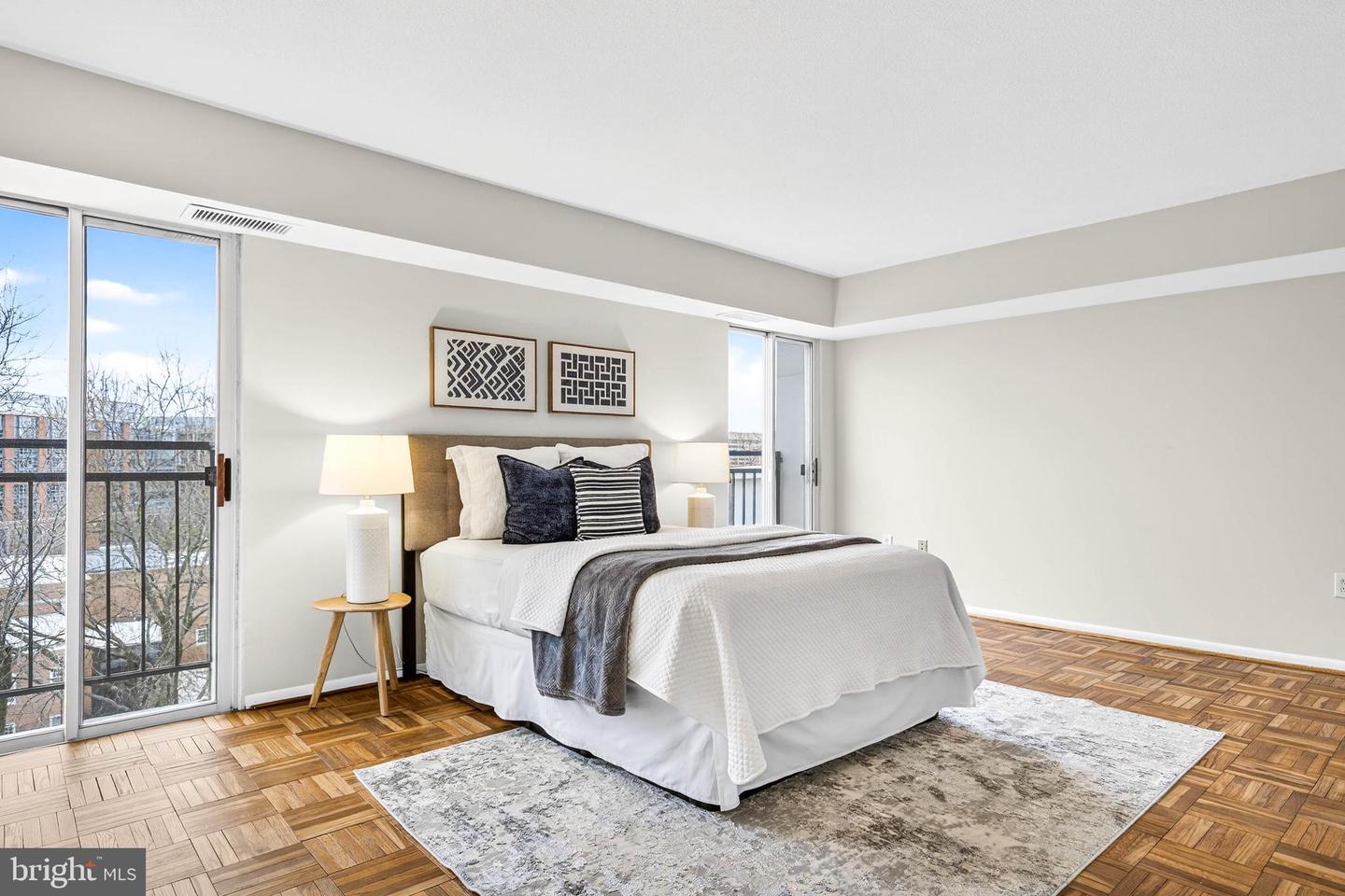 700 7TH ST SW #826, WASHINGTON, District Of Columbia 20024, 1 Bedroom Bedrooms, 4 Rooms Rooms,1 BathroomBathrooms,Residential,For sale,700 7TH ST SW #826,DCDC2245020 MLS # DCDC2245020