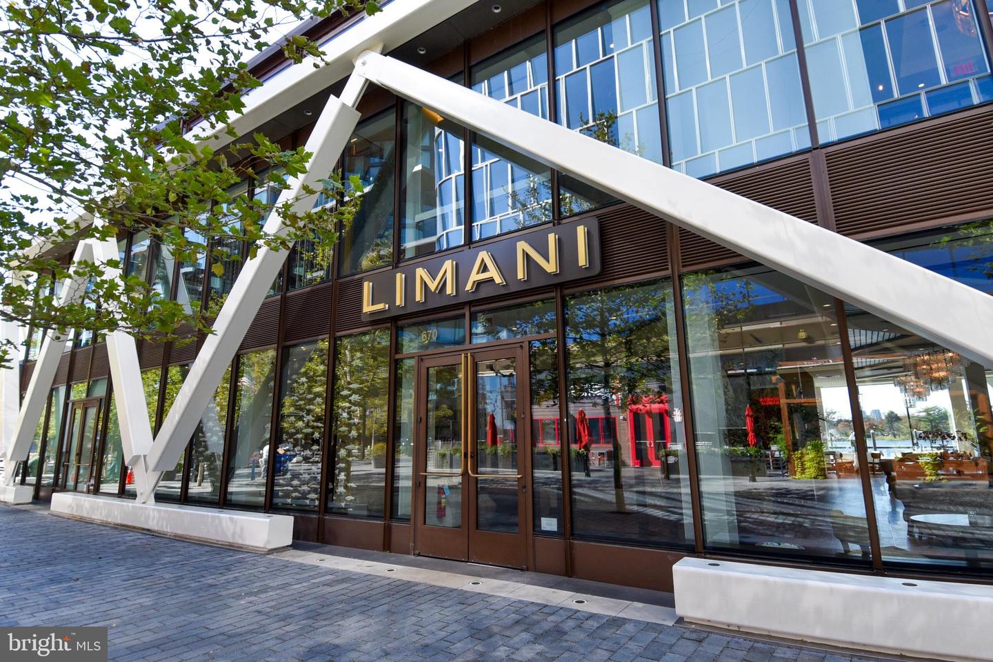 700 7TH ST SW #826, WASHINGTON, District Of Columbia 20024, 1 Bedroom Bedrooms, 4 Rooms Rooms,1 BathroomBathrooms,Residential,For sale,700 7TH ST SW #826,DCDC2245020 MLS # DCDC2245020