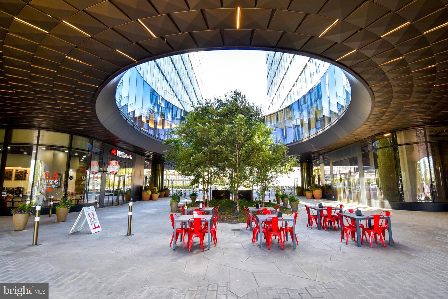 700 7TH ST SW #826, WASHINGTON, District Of Columbia 20024, 1 Bedroom Bedrooms, 4 Rooms Rooms,1 BathroomBathrooms,Residential,For sale,700 7TH ST SW #826,DCDC2245020 MLS # DCDC2245020