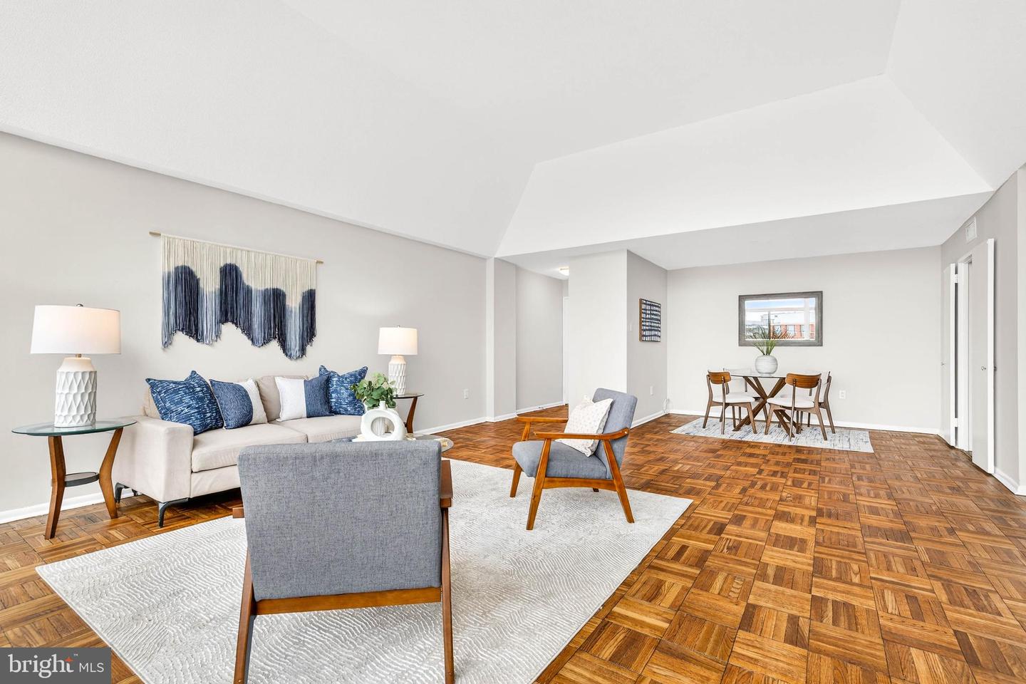 700 7TH ST SW #826, WASHINGTON, District Of Columbia 20024, 1 Bedroom Bedrooms, 4 Rooms Rooms,1 BathroomBathrooms,Residential,For sale,700 7TH ST SW #826,DCDC2245020 MLS # DCDC2245020