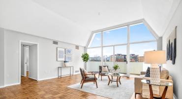 700 7TH ST SW #826, WASHINGTON, District Of Columbia 20024, 1 Bedroom Bedrooms, 4 Rooms Rooms,1 BathroomBathrooms,Residential,For sale,700 7TH ST SW #826,DCDC2245020 MLS # DCDC2245020