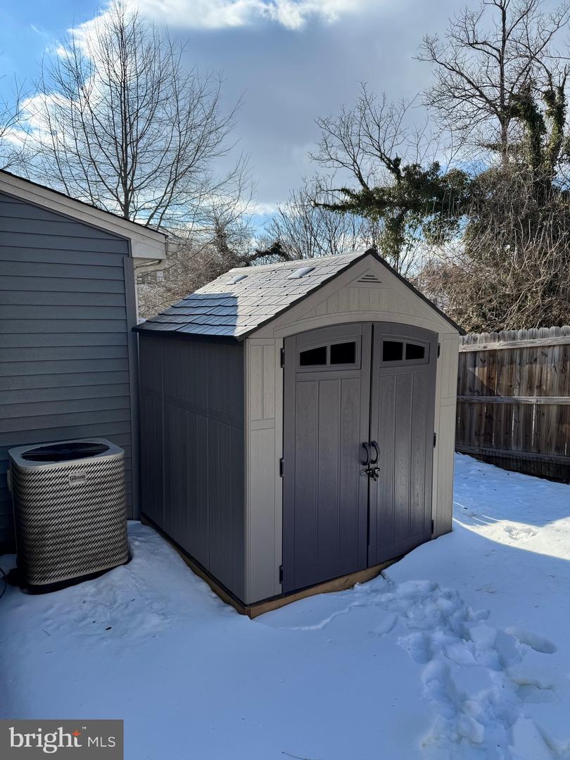 8332 MAUZY SQUARE, MARSHALL, Virginia 20115, 2 Bedrooms Bedrooms, ,2 BathroomsBathrooms,Residential,For sale,8332 MAUZY SQUARE,VAFQ2020466 MLS # VAFQ2020466