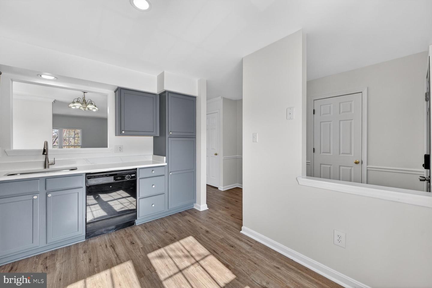 45544 WHITCOMB SQ, STERLING, Virginia 20166, 4 Bedrooms Bedrooms, ,3 BathroomsBathrooms,Residential,For sale,45544 WHITCOMB SQ,VALO2115396 MLS # VALO2115396