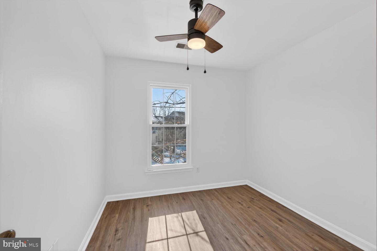 45544 WHITCOMB SQ, STERLING, Virginia 20166, 4 Bedrooms Bedrooms, ,3 BathroomsBathrooms,Residential,For sale,45544 WHITCOMB SQ,VALO2115396 MLS # VALO2115396