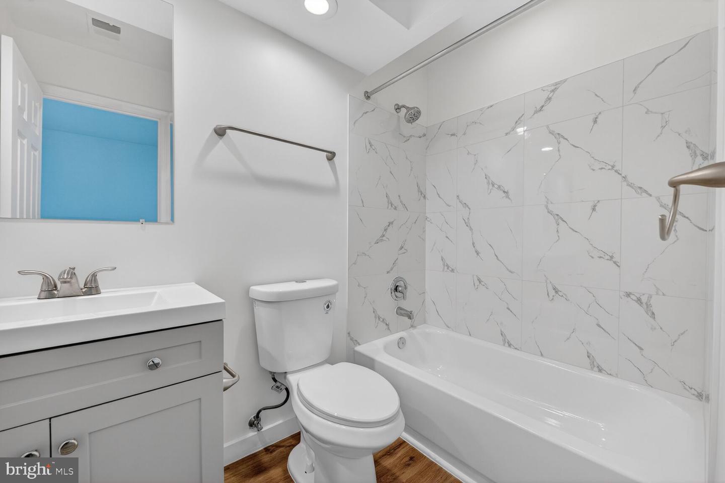 45544 WHITCOMB SQ, STERLING, Virginia 20166, 4 Bedrooms Bedrooms, ,3 BathroomsBathrooms,Residential,For sale,45544 WHITCOMB SQ,VALO2115396 MLS # VALO2115396