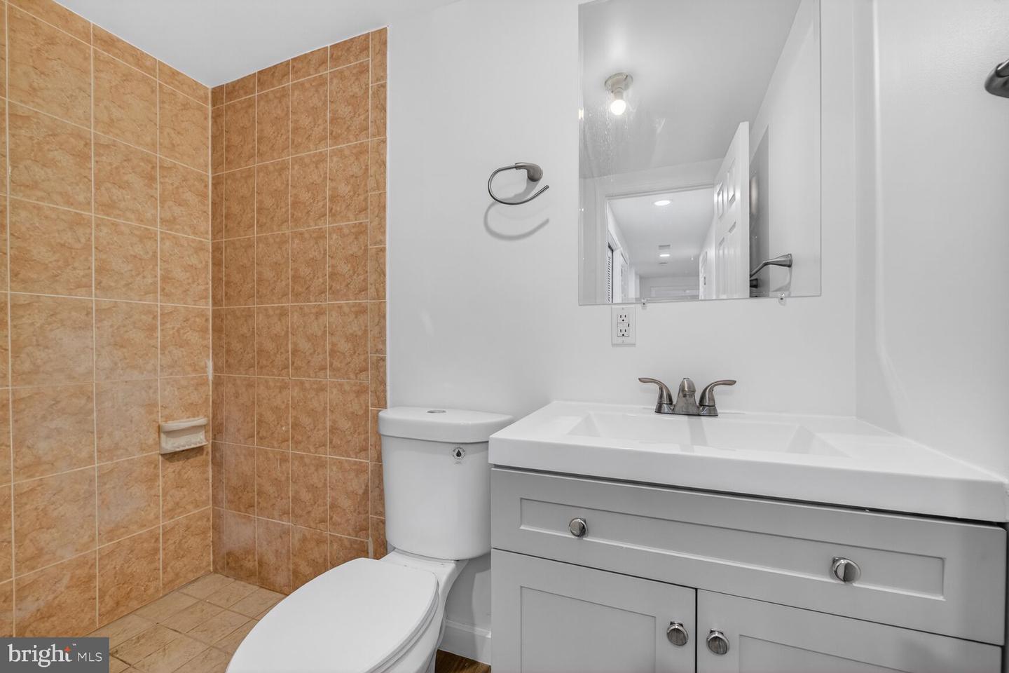 45544 WHITCOMB SQ, STERLING, Virginia 20166, 4 Bedrooms Bedrooms, ,3 BathroomsBathrooms,Residential,For sale,45544 WHITCOMB SQ,VALO2115396 MLS # VALO2115396