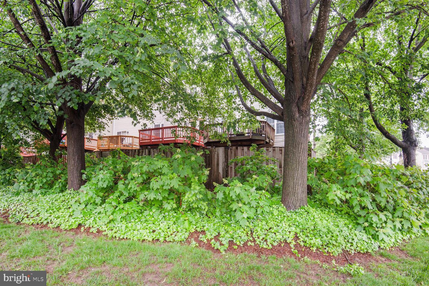 45544 WHITCOMB SQ, STERLING, Virginia 20166, 4 Bedrooms Bedrooms, ,3 BathroomsBathrooms,Residential,For sale,45544 WHITCOMB SQ,VALO2115396 MLS # VALO2115396