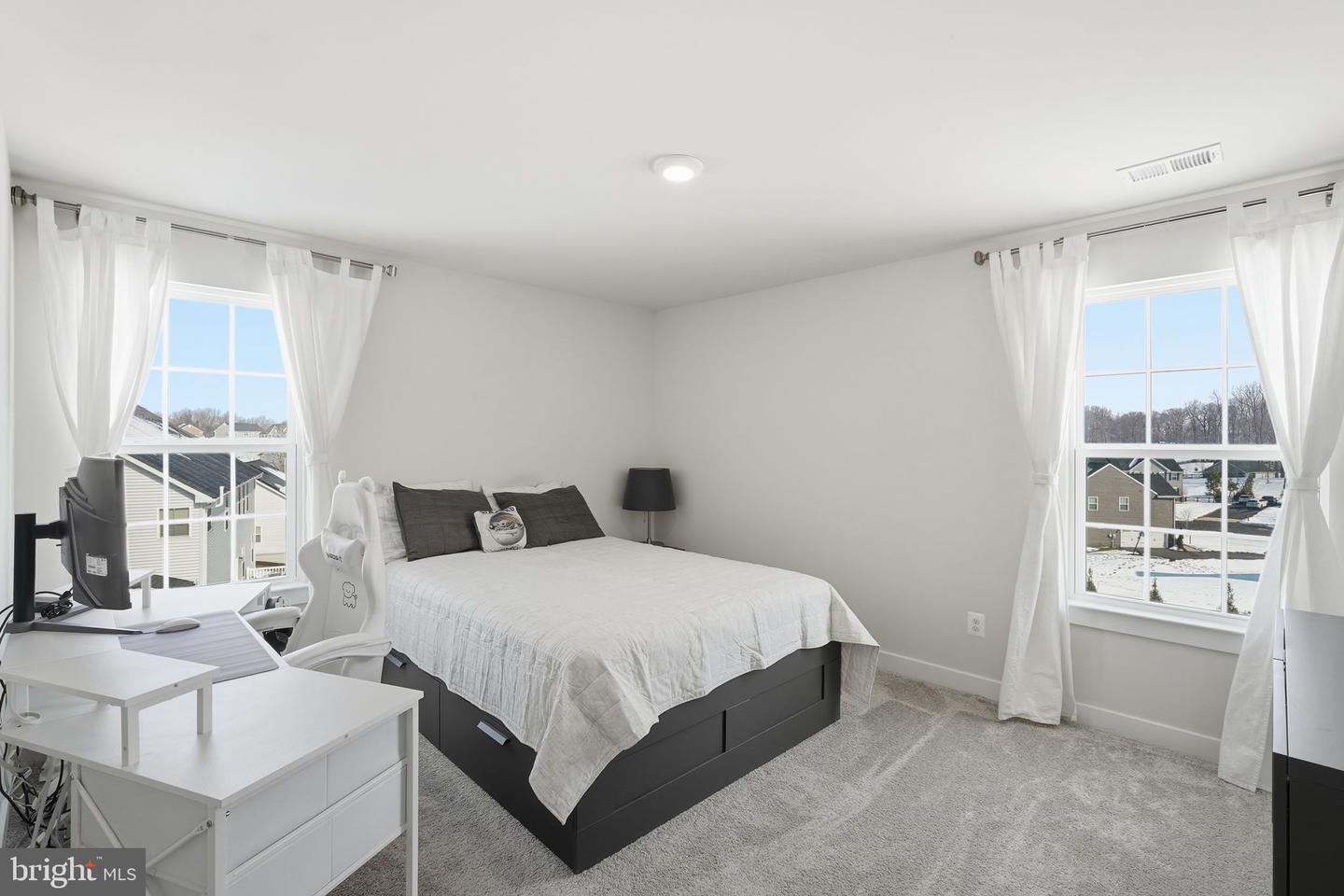 6530 BOB WHITE DR, WARRENTON, Virginia 20187, 6 Bedrooms Bedrooms, ,4 BathroomsBathrooms,Residential,For sale,6530 BOB WHITE DR,VAFQ2020482 MLS # VAFQ2020482