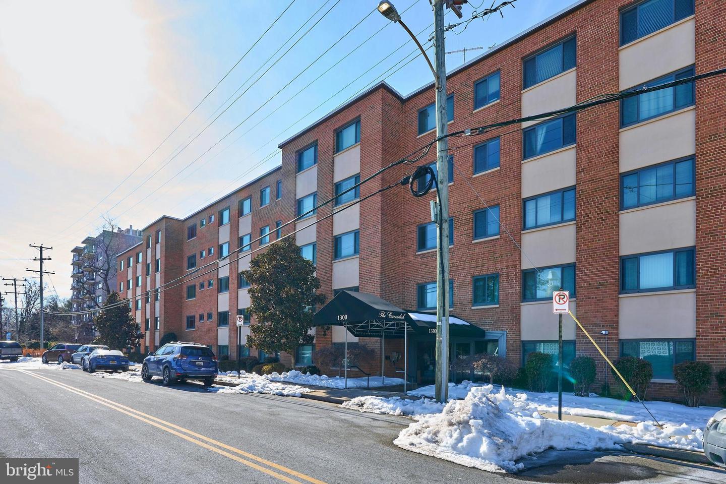 1300 S ARLINGTON RIDGE RD #504, ARLINGTON, Virginia 22202, 1 Bedroom Bedrooms, ,1 BathroomBathrooms,Residential,For sale,1300 S ARLINGTON RIDGE RD #504,VAAR2068638 MLS # VAAR2068638