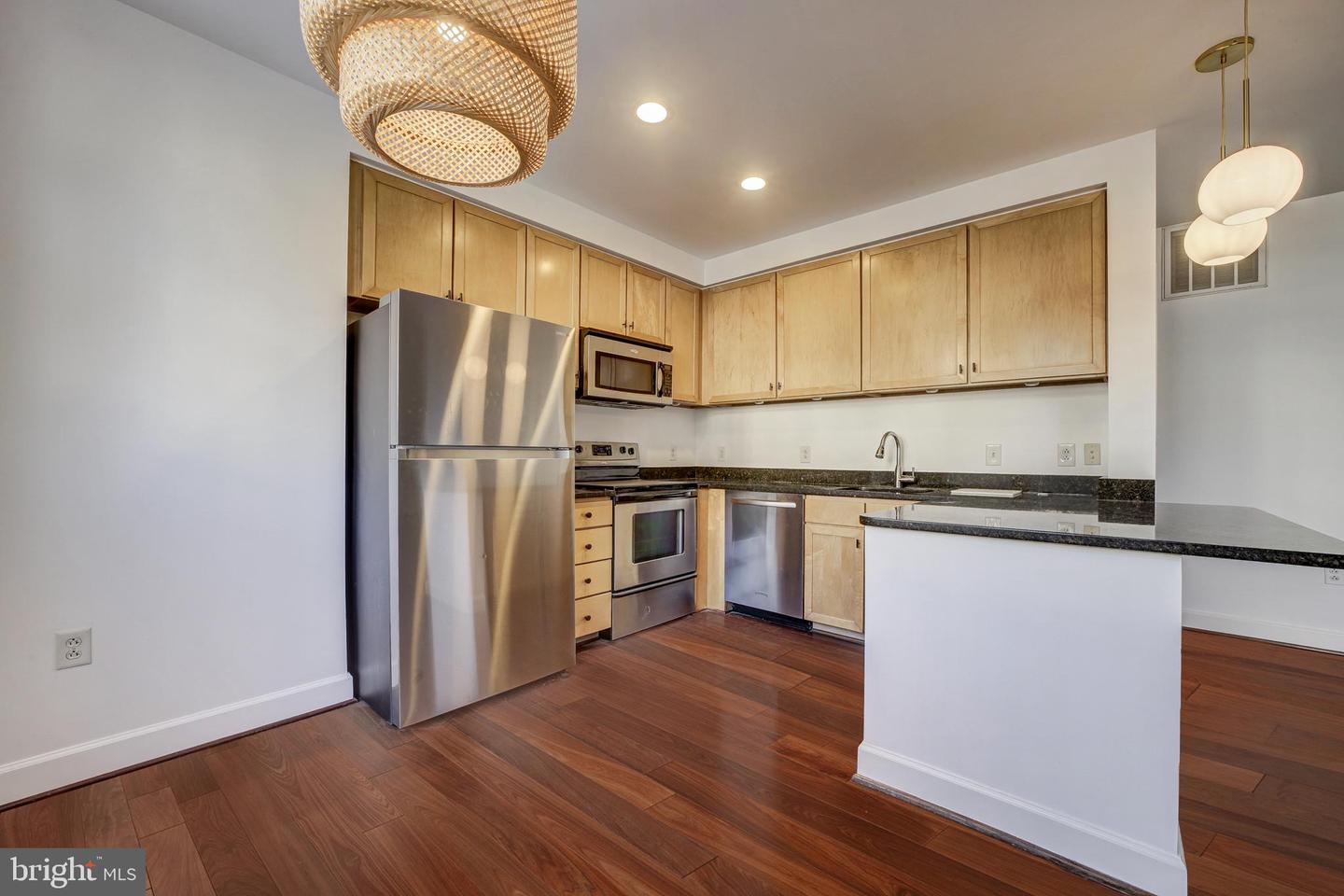 2022 FLAGLER PL NW #F102, WASHINGTON, District Of Columbia 20001, 1 Bedroom Bedrooms, 4 Rooms Rooms,1 BathroomBathrooms,Residential,For sale,2022 FLAGLER PL NW #F102,DCDC2245214 MLS # DCDC2245214